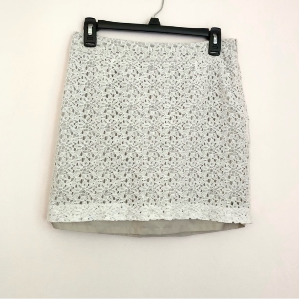 LOFT Floral Lace Skirt